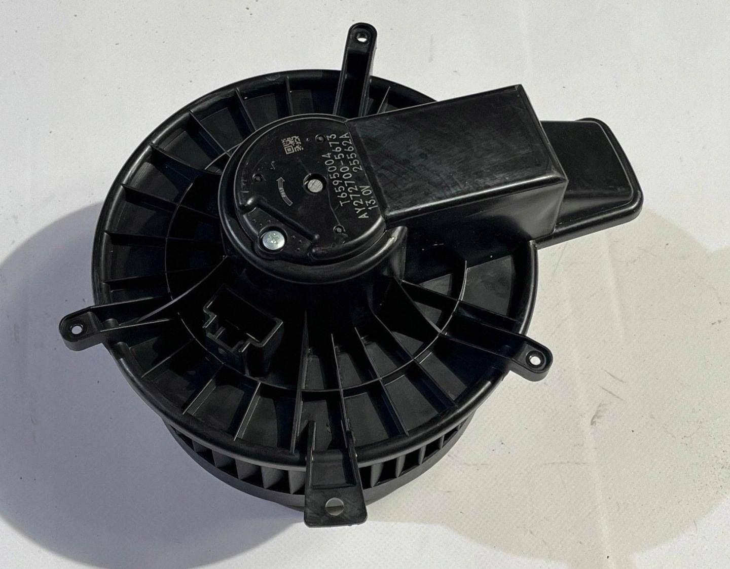 tOPENÍ ventilátor klími vnitra kabiny Maserati Levante 2017