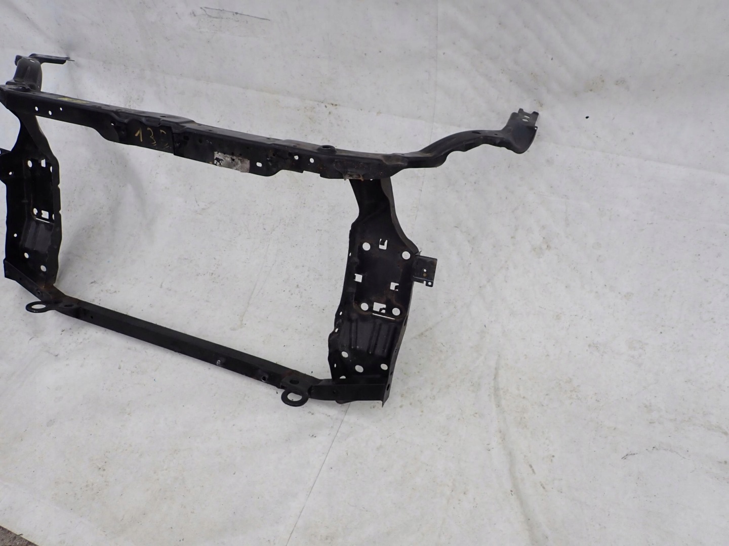 NISSAN QASHQAI and 1 06-09 support panel for radiators pillar