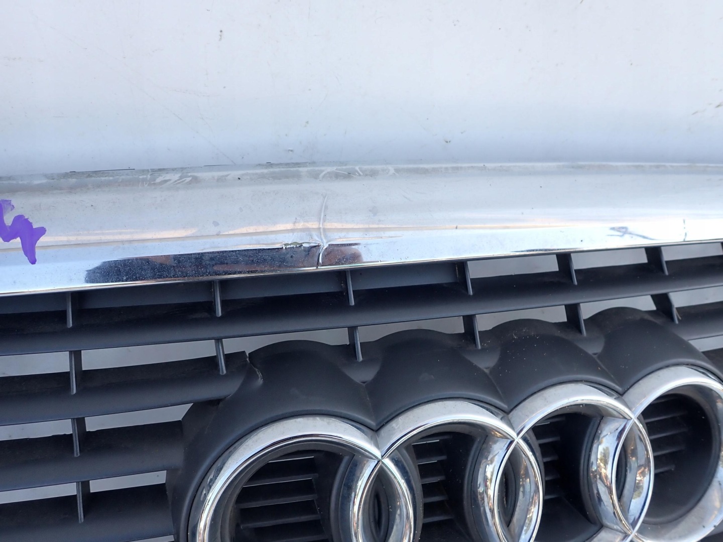 AUDI A6 C6 4F 04-08 grill grille radiator