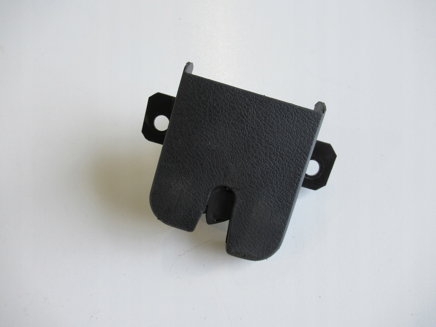 lock bonnet boot VW GOLF IV HB 1J6827505B