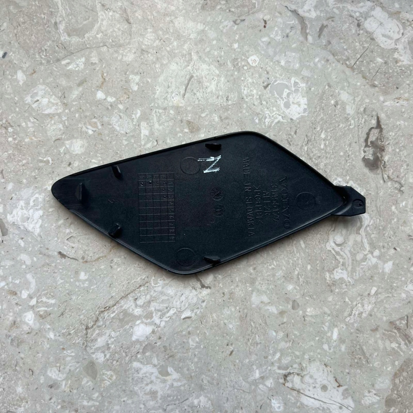 VOLVO XC60 II R-design 2017- spoiler of a bumper front 31455179
