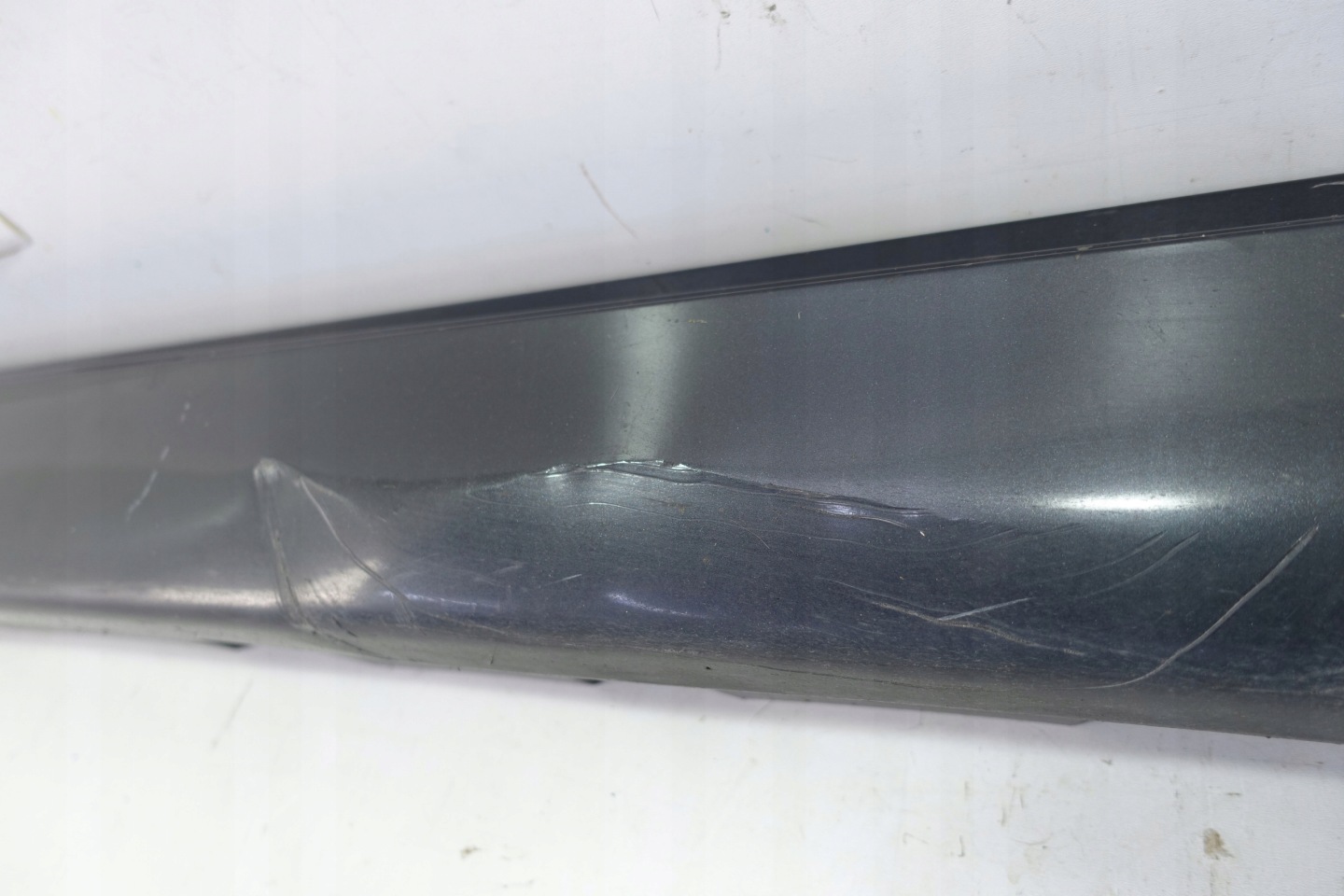 moulding cap threshold right BMW 5 V F10 7184774