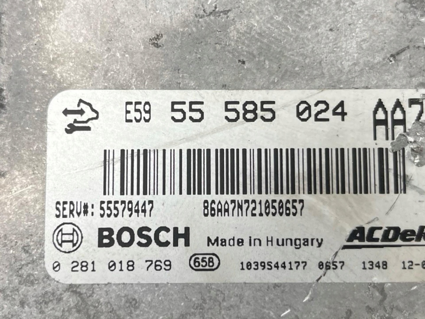 control unit of the engine Opel Insignia A 2012 55585024