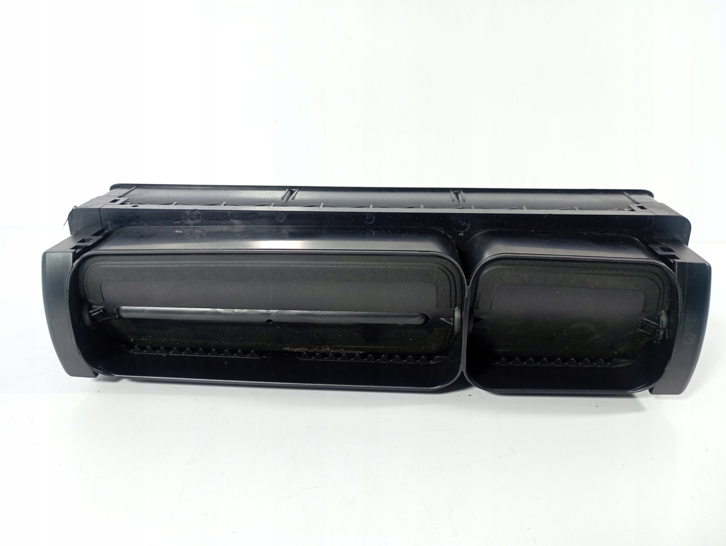 Audi A4 B5 94-01 Lüftungsgitter des lüfters luft mitte OE 8D0820951