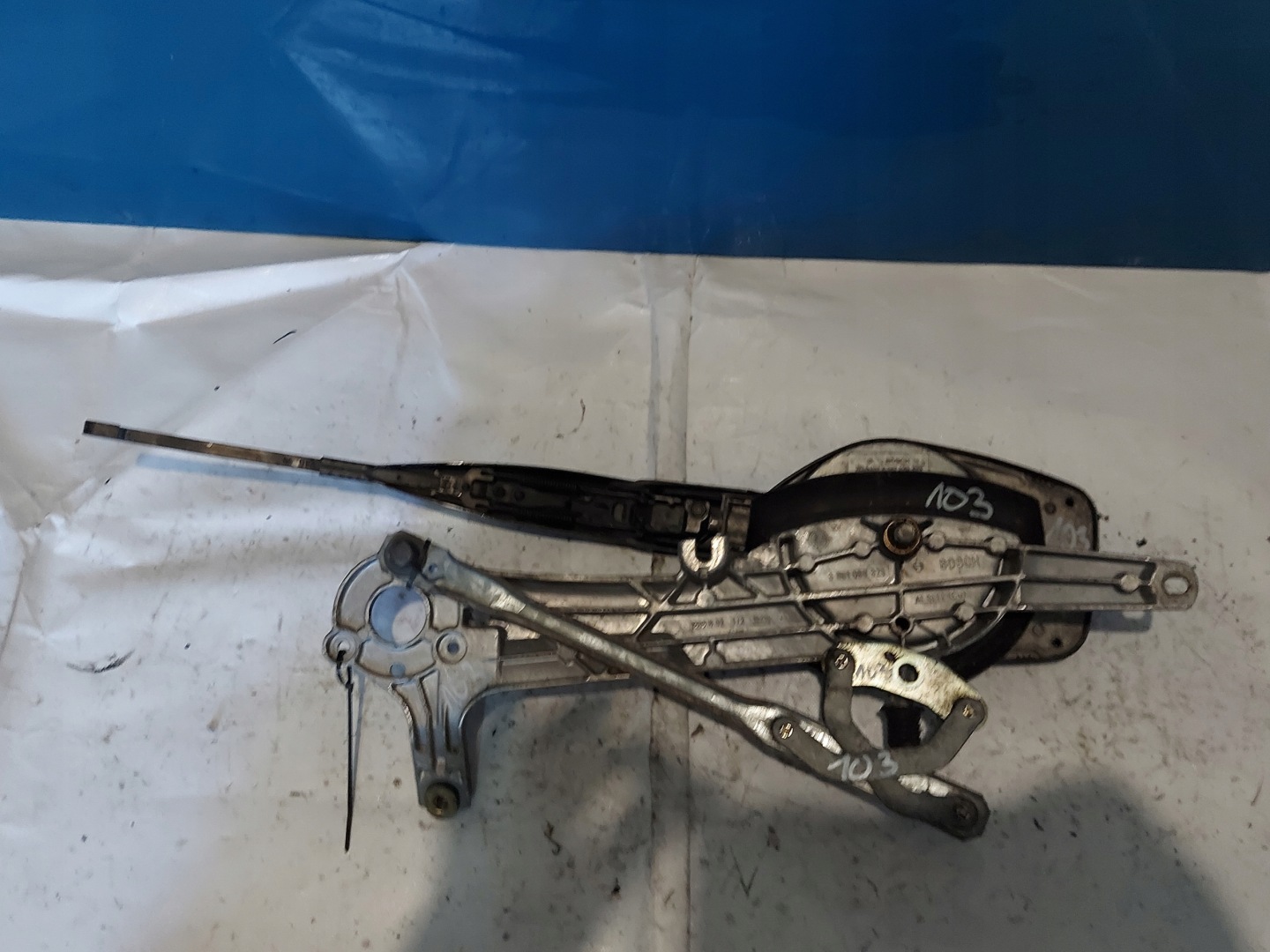 wiper mechanism W210 3391098329 front
