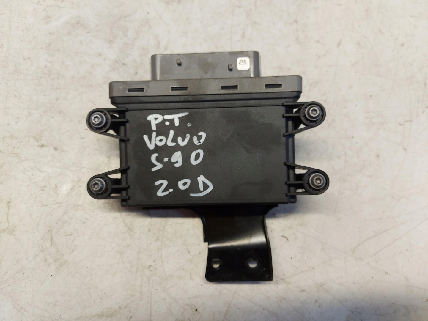 VOLVO S90 D5 sedan module control unit 32242457