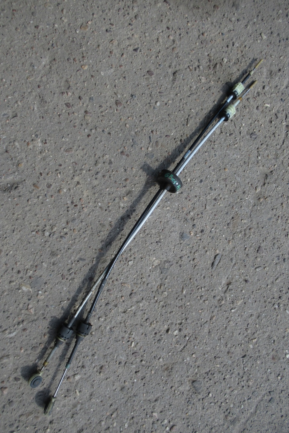 ASTRA H 07R Bowdenzug Schalt getriebe 55350266