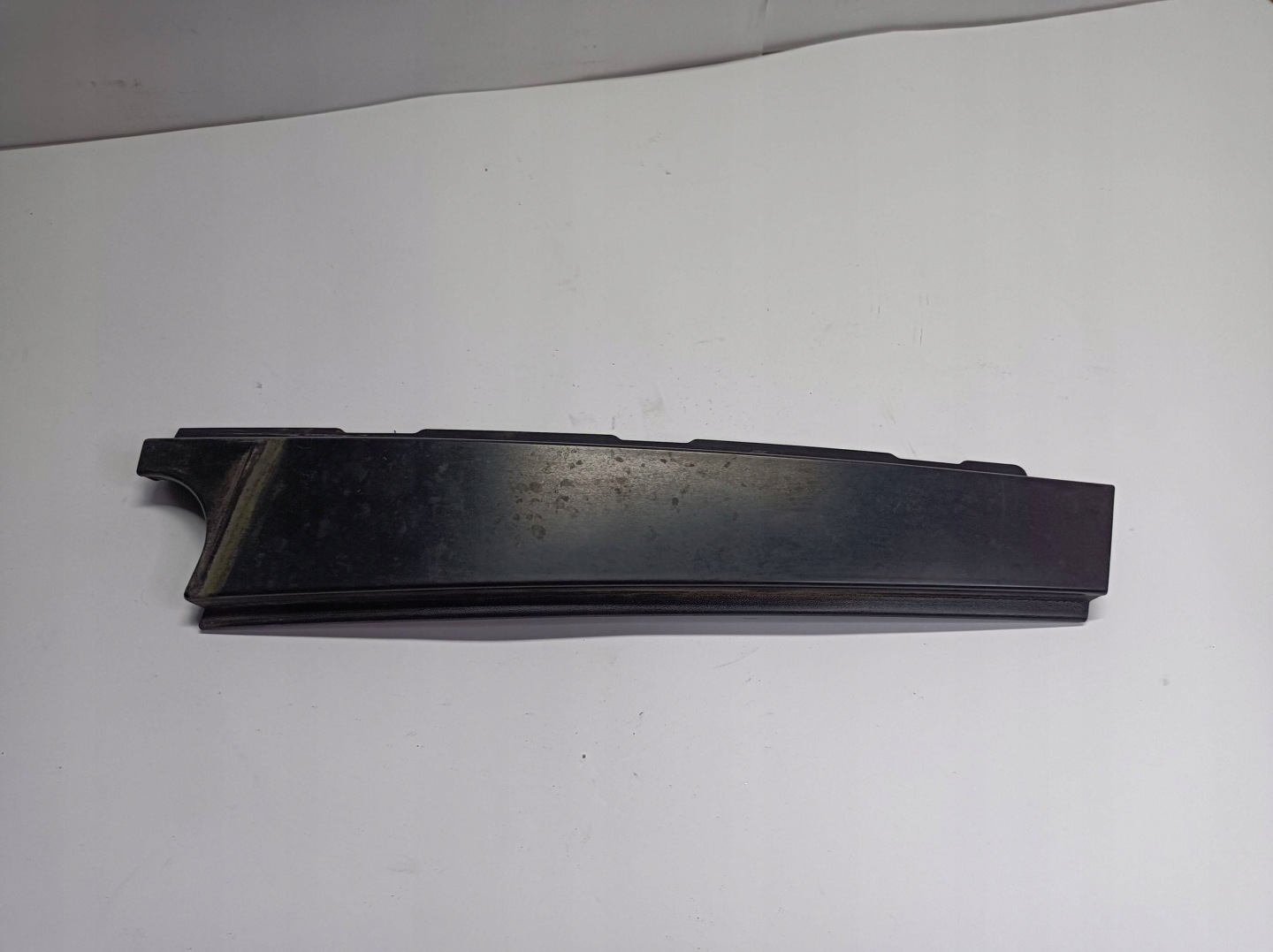 cover slupka B upper BMW 1 E81 E87/ MINI 13696112