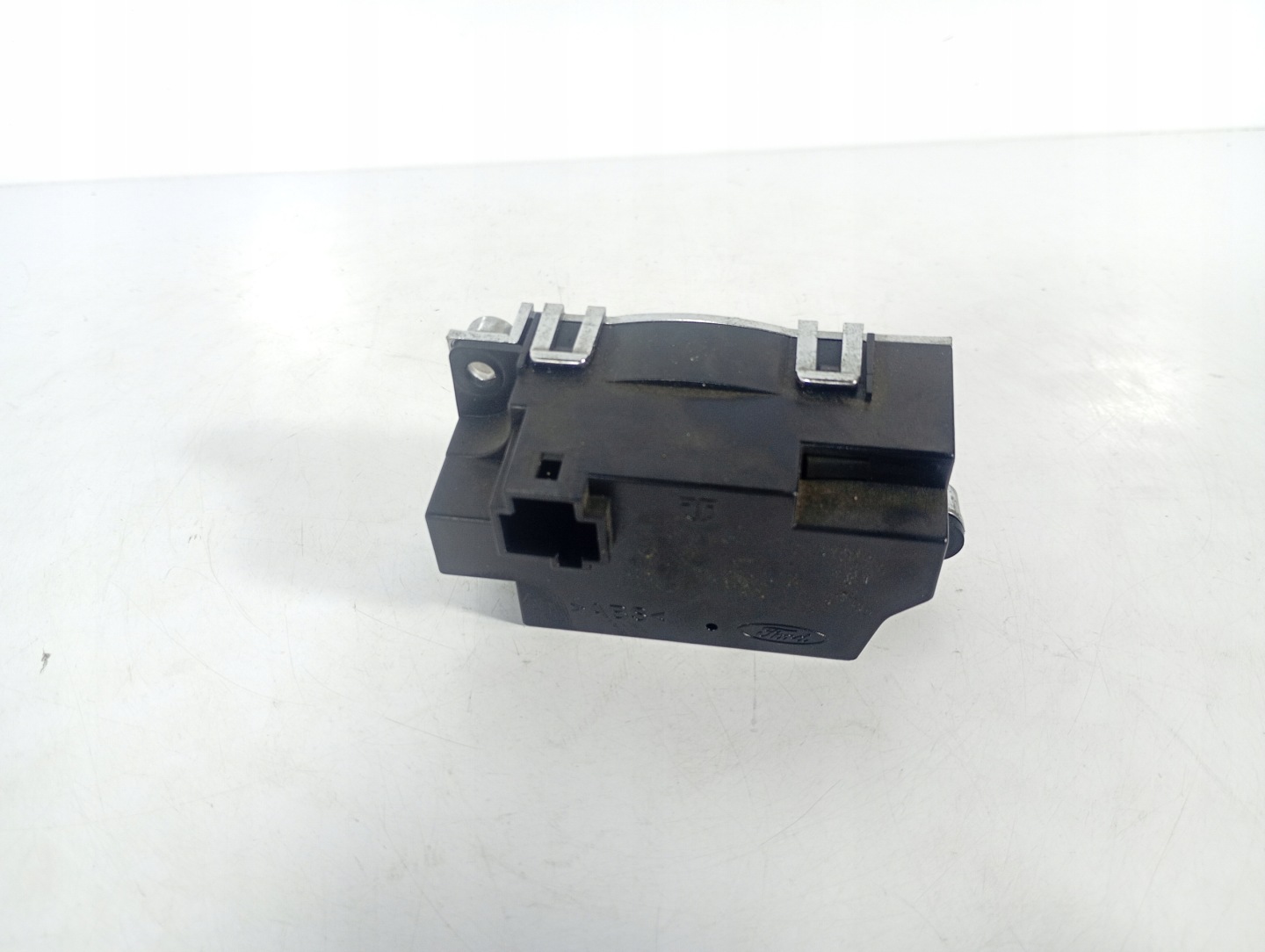 Ford Mondeo 3 III 02-07 clock clock