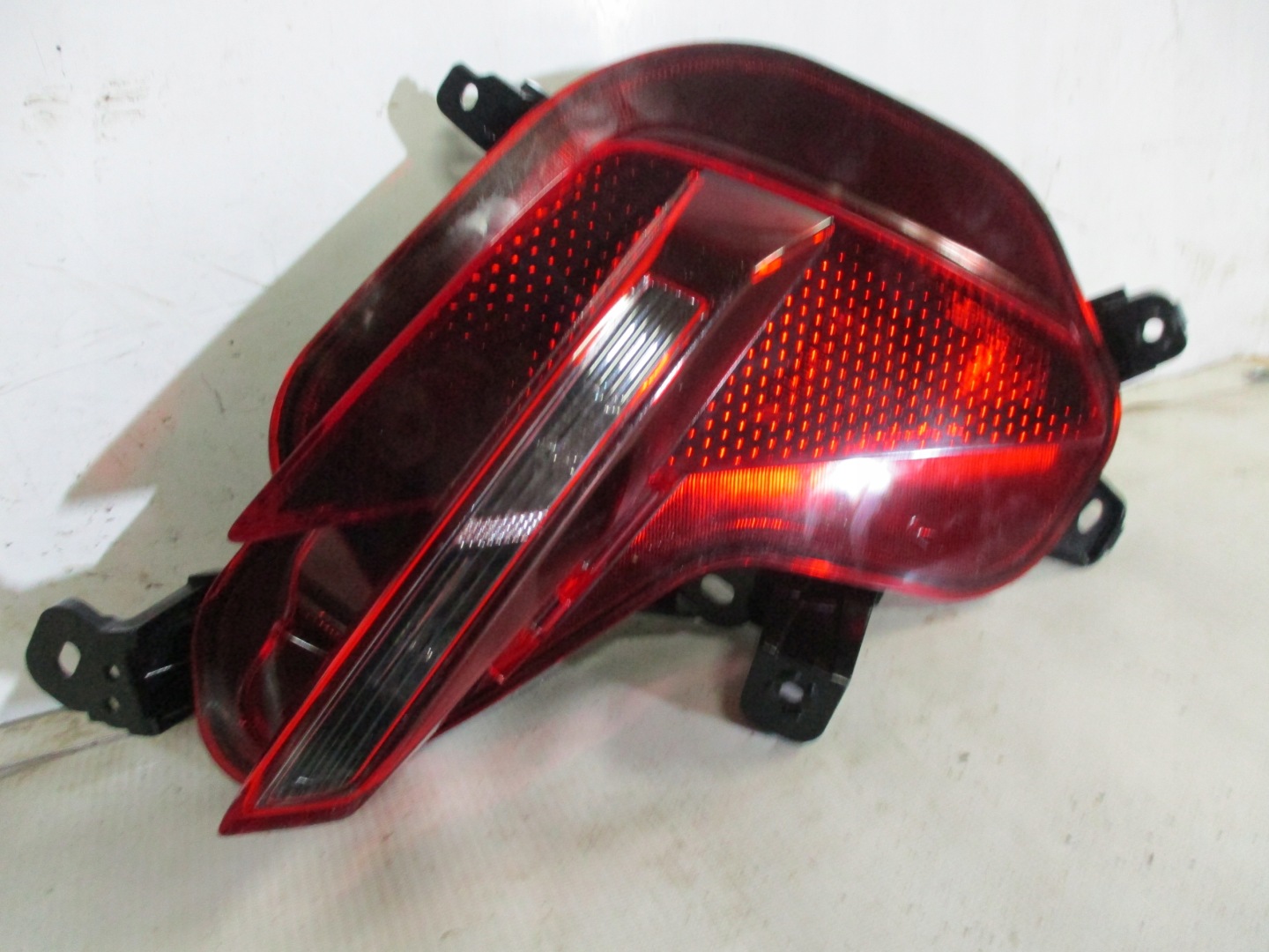 light right rear part Hyundai Tucson 92406-N7400