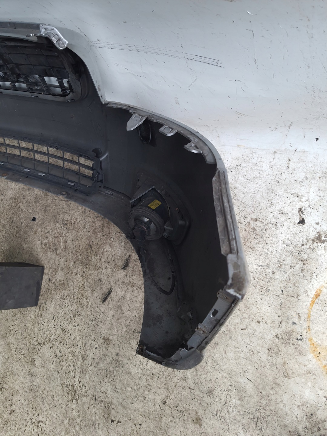 VOLVO V50 LIFT 08-12 bumper - washers