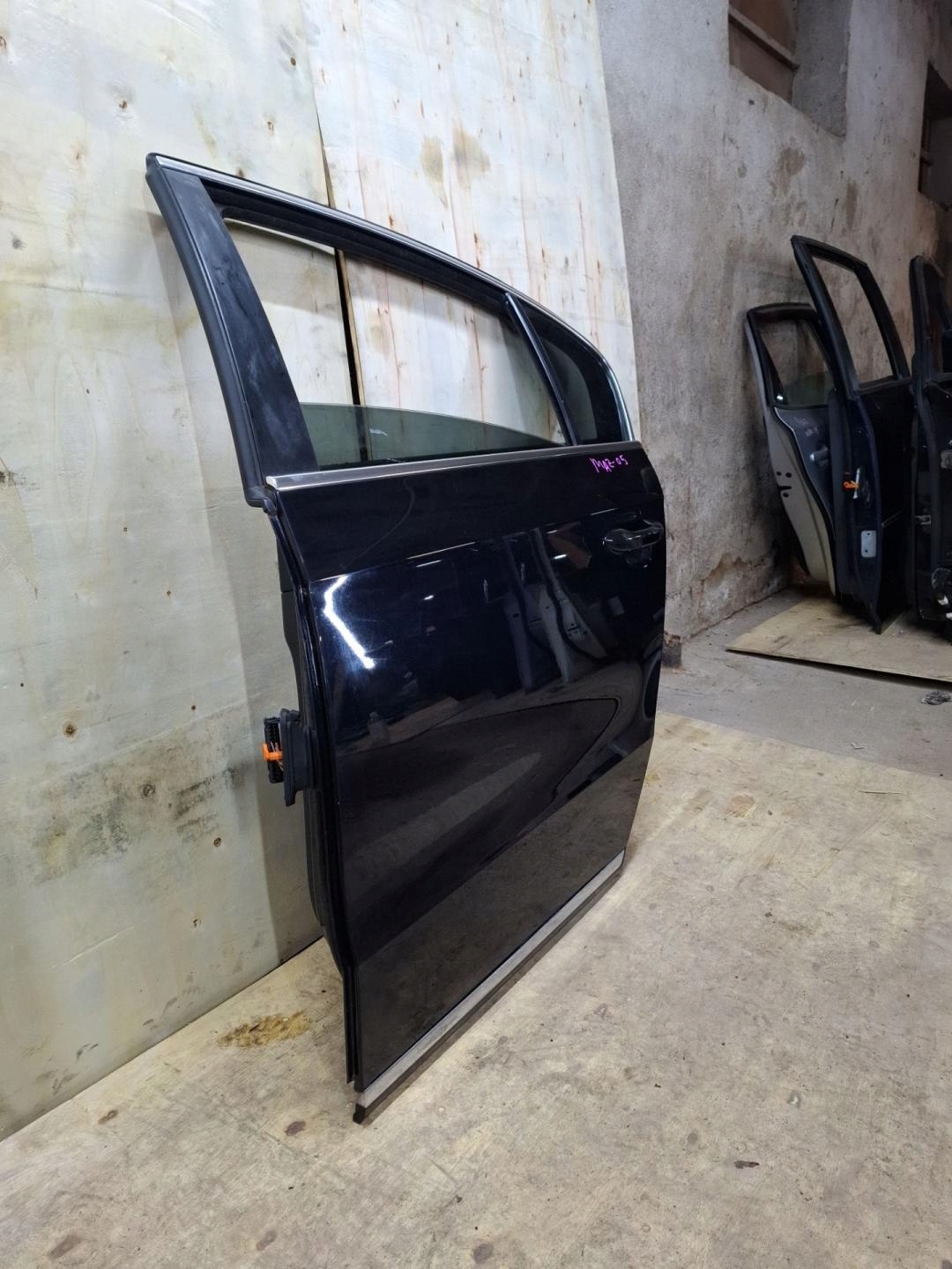 door rear part left side Volkswagen Passat B7 2013