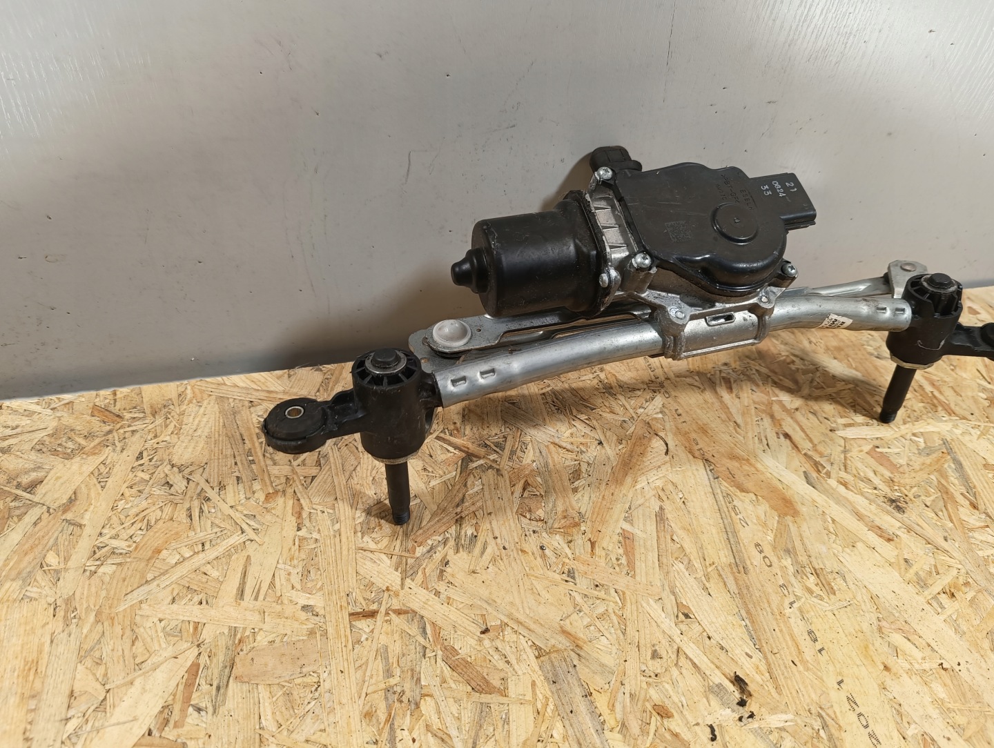 wiper mechanism front RENAULT CLIO V 288008294r