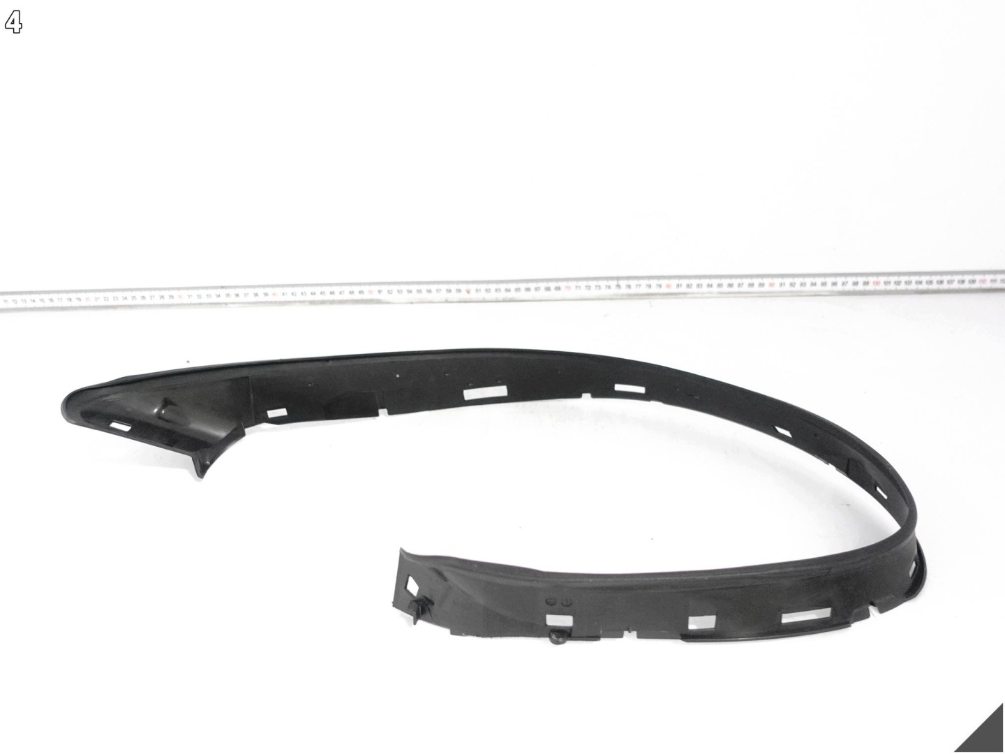 PORSCHE CAYENNE III 3 E3 9Y0 17-23 gasket lights REFLEKTORA left front