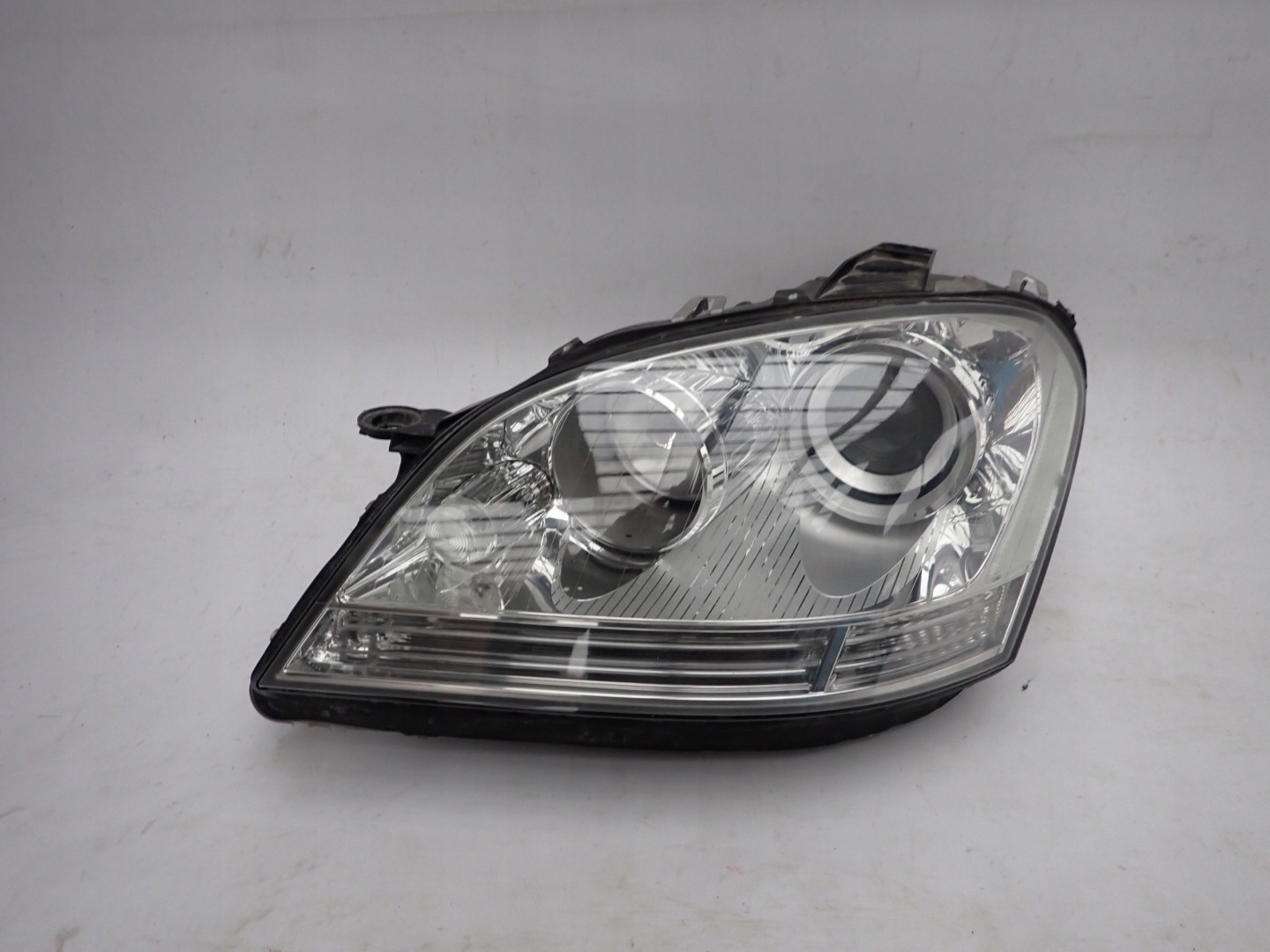 MERCEDES ML W164 06- light left front front