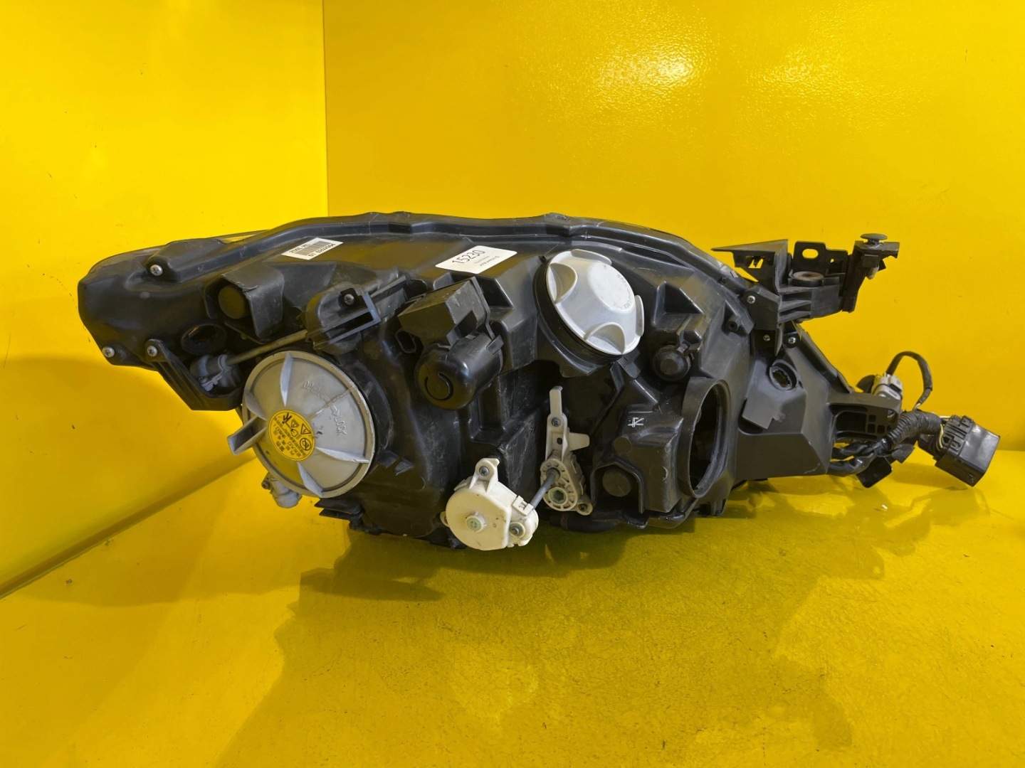 light left LEXUS LS LS460 BI-XENON
