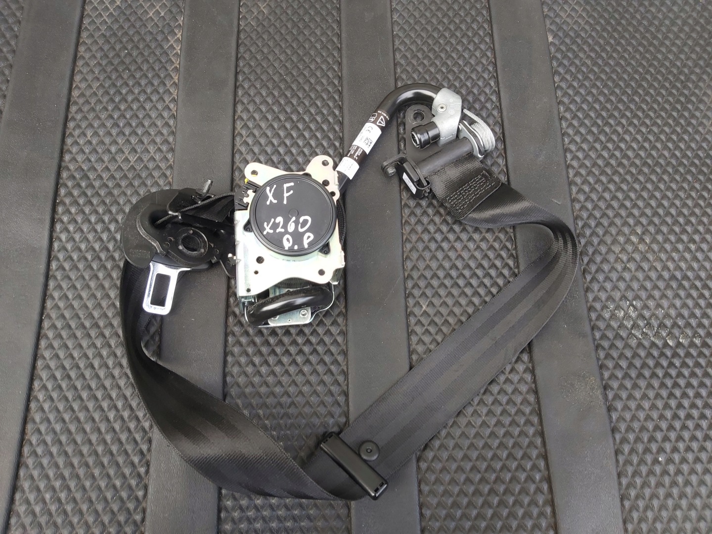 front body wall switch right JAGUAR XF II X260