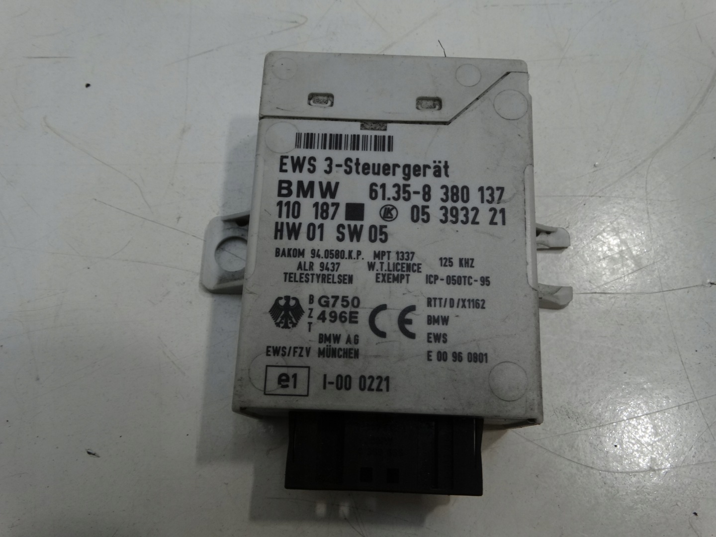 control unit module HAKA BMW 5 E39 6135-8380137