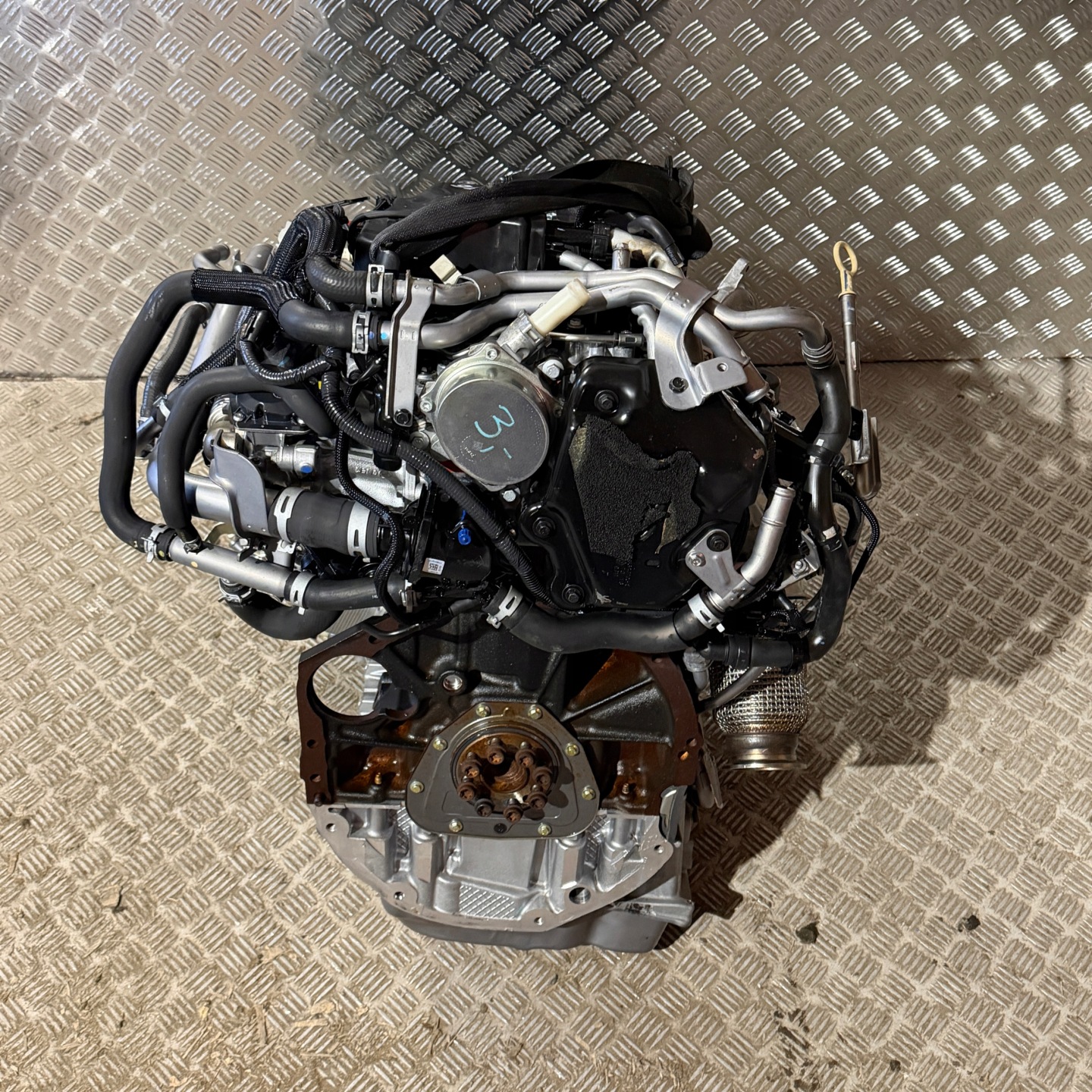 engine ENGINE MOTOR complete YS23D276 NISSAN NAVARA NP300 D23 2.3 DCI