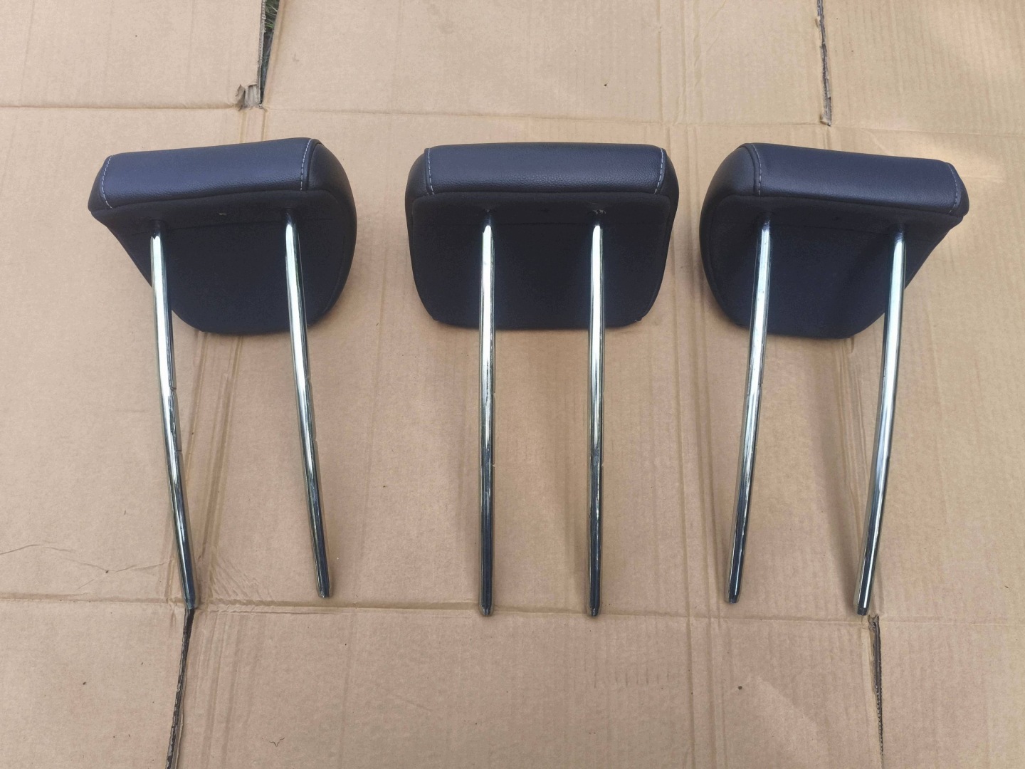 rest rear arm rests rear part komplet leather Ford Kuga MK2