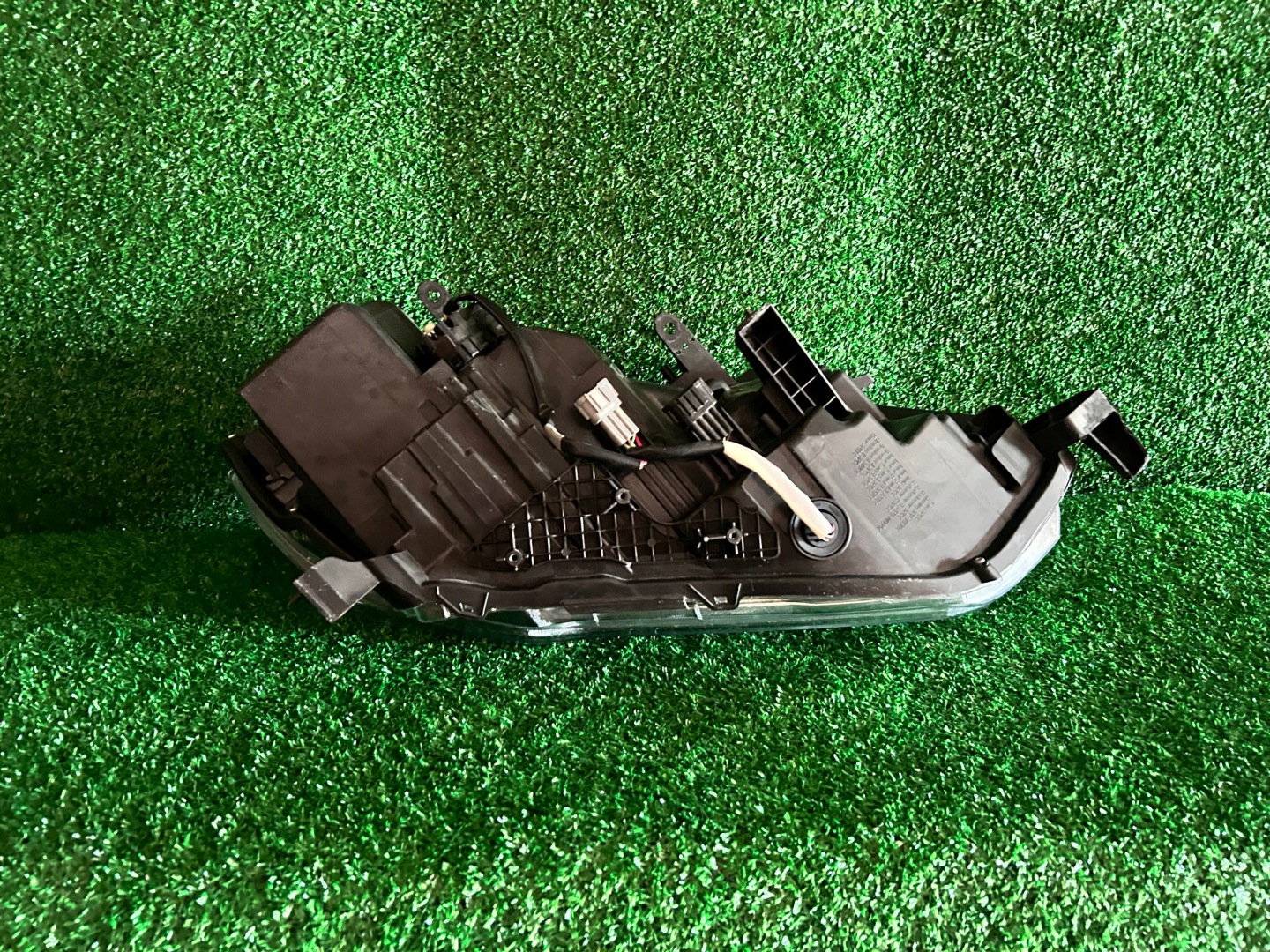 REFLEKTOR left NISSAN X-TRAIL T32 LIFT