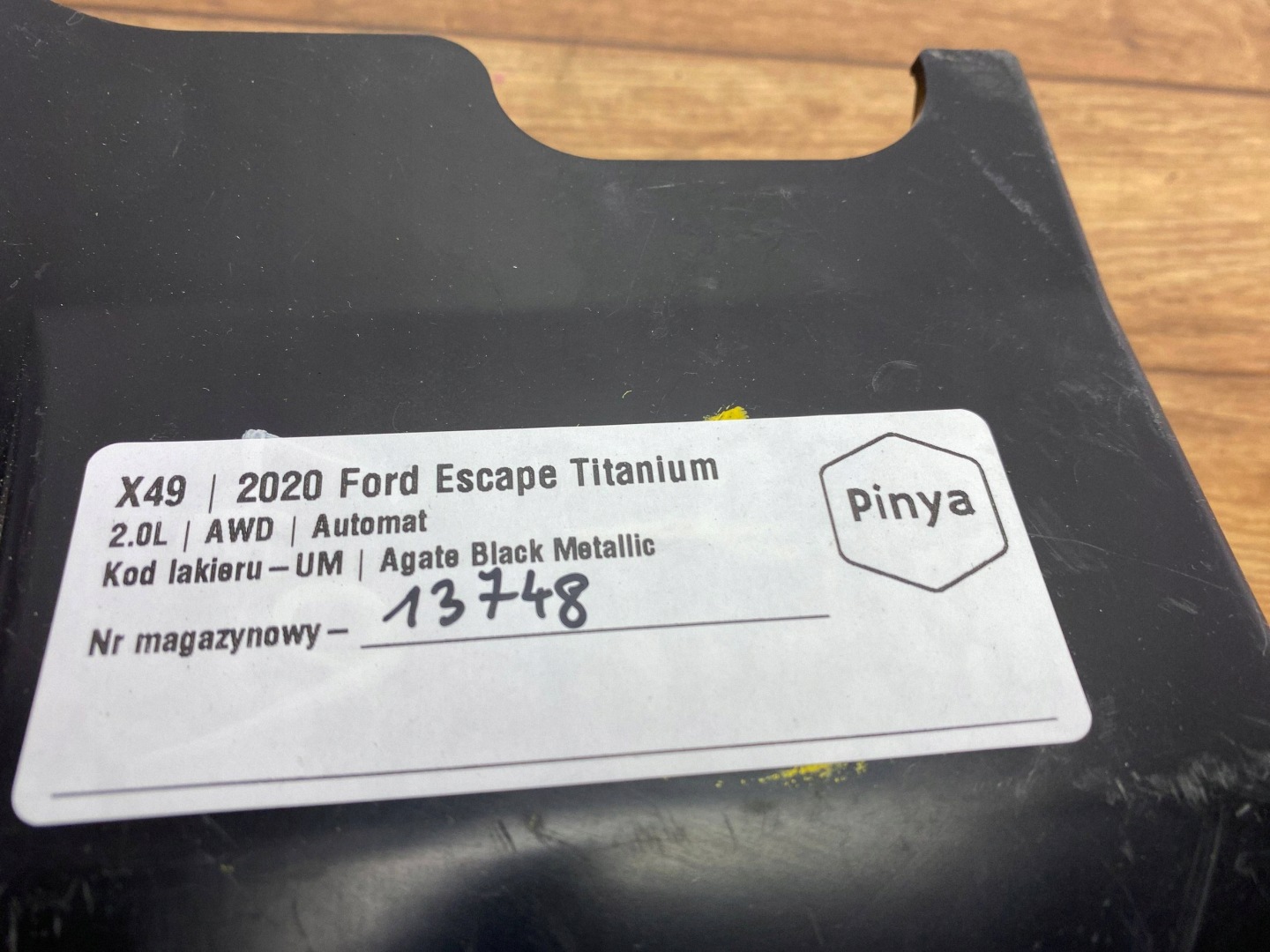 držák obal komputera MOTORU Ford Escape IV 2020+