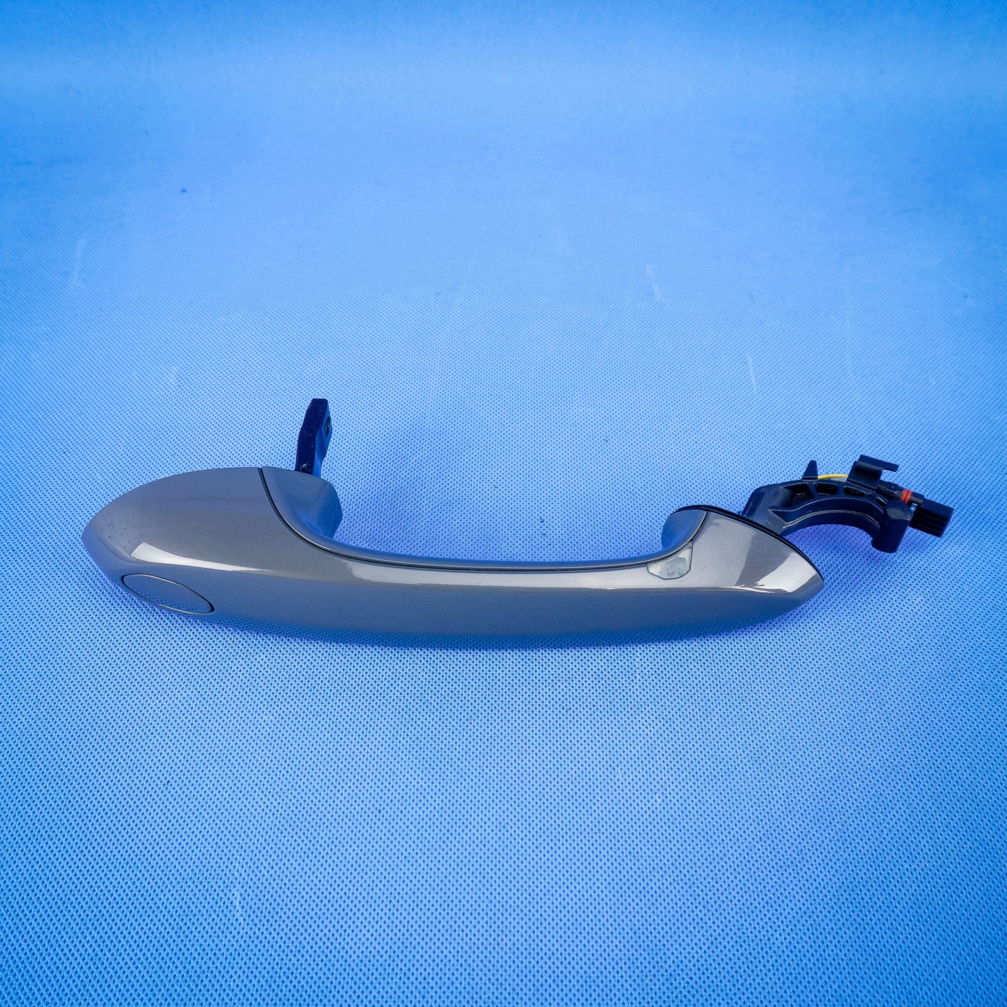 handle exterior front left komfort BMW 5 G30 51215A65DC7 9854889 C3E 25km