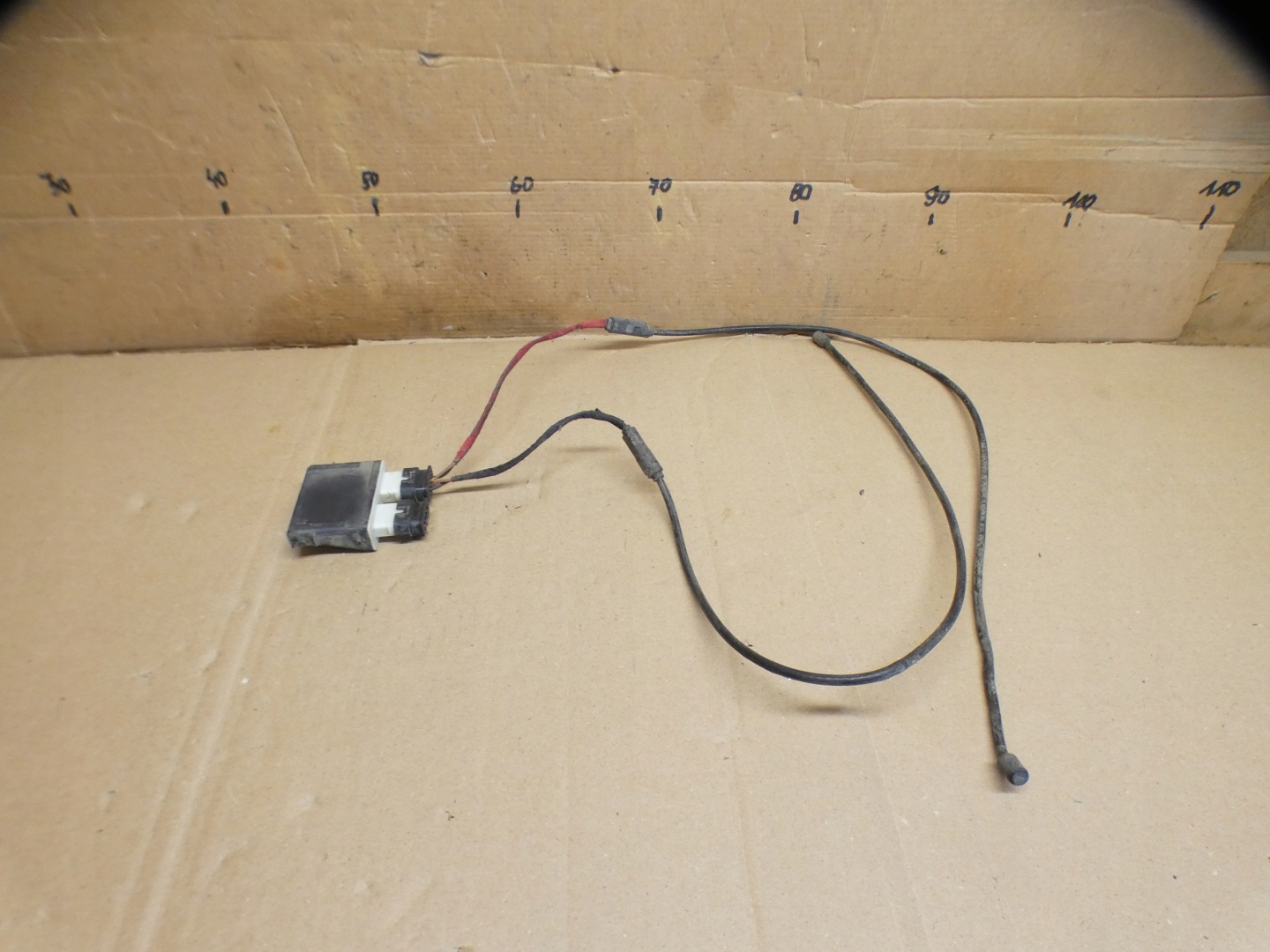Audi A4 B9 module unité de commande électronique uce pour l'ouverture du capot coffre 3G0962243D