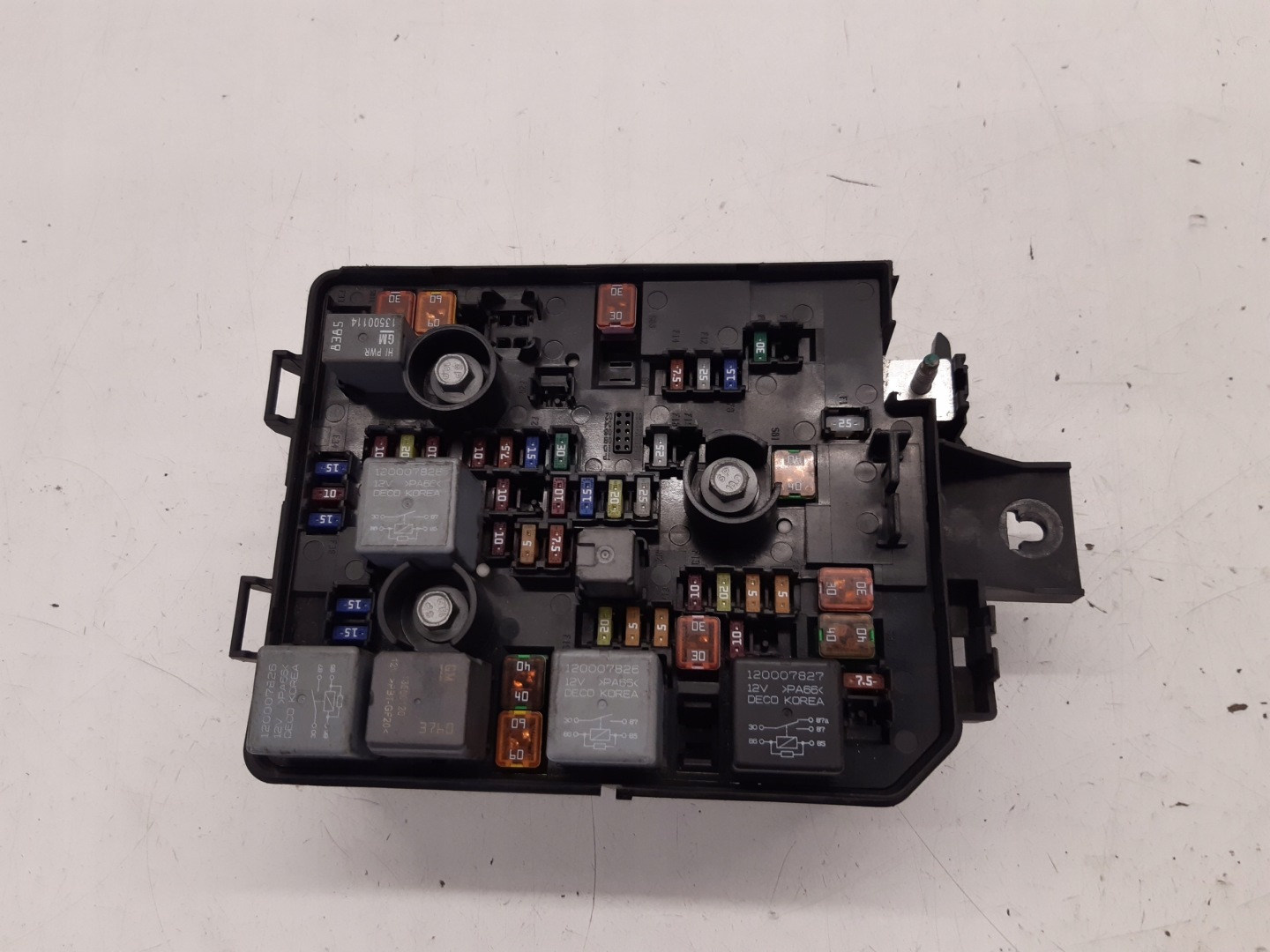 Module fusibles 94520912 Opel Mokka A 1,6 CDTI