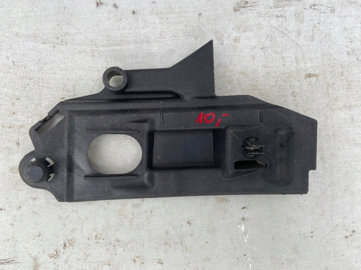 CORSA C LIFT Supporto Destra Anteriore 13120857