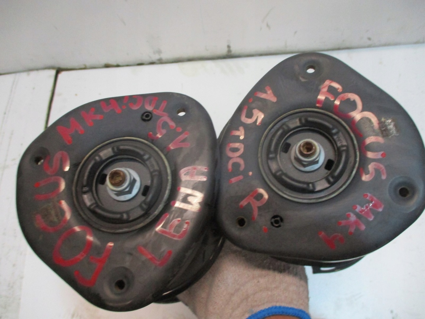 shock absorber AMOR FORD FOCUS MK4 1,5 right front