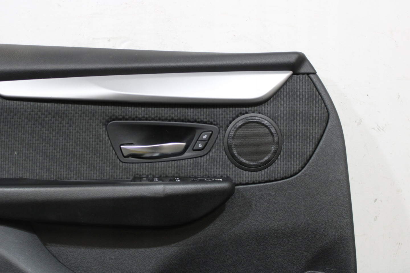 upholstery side door left front BMW 2 F45 ACTIVE TOURER