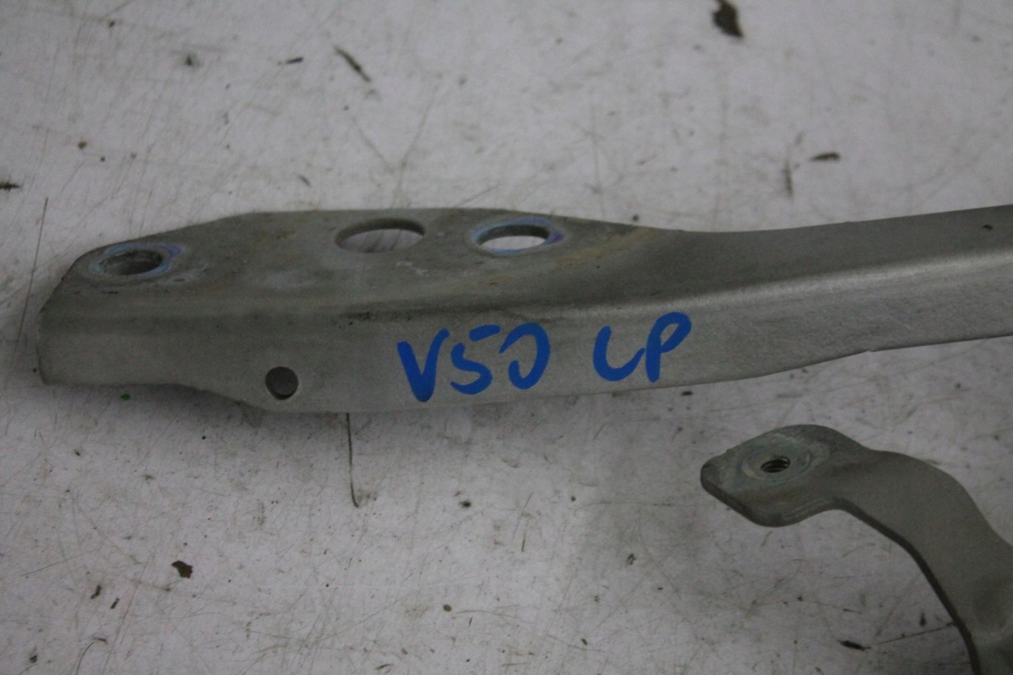 hinge bonnet hinges KOMPLET VOLVO V50 04-12