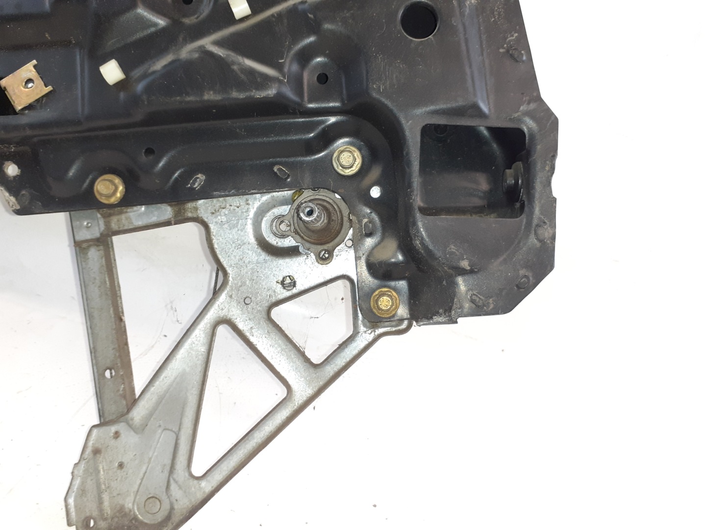 window regulator frame left rear part AUDI A6 C4 AVANT
