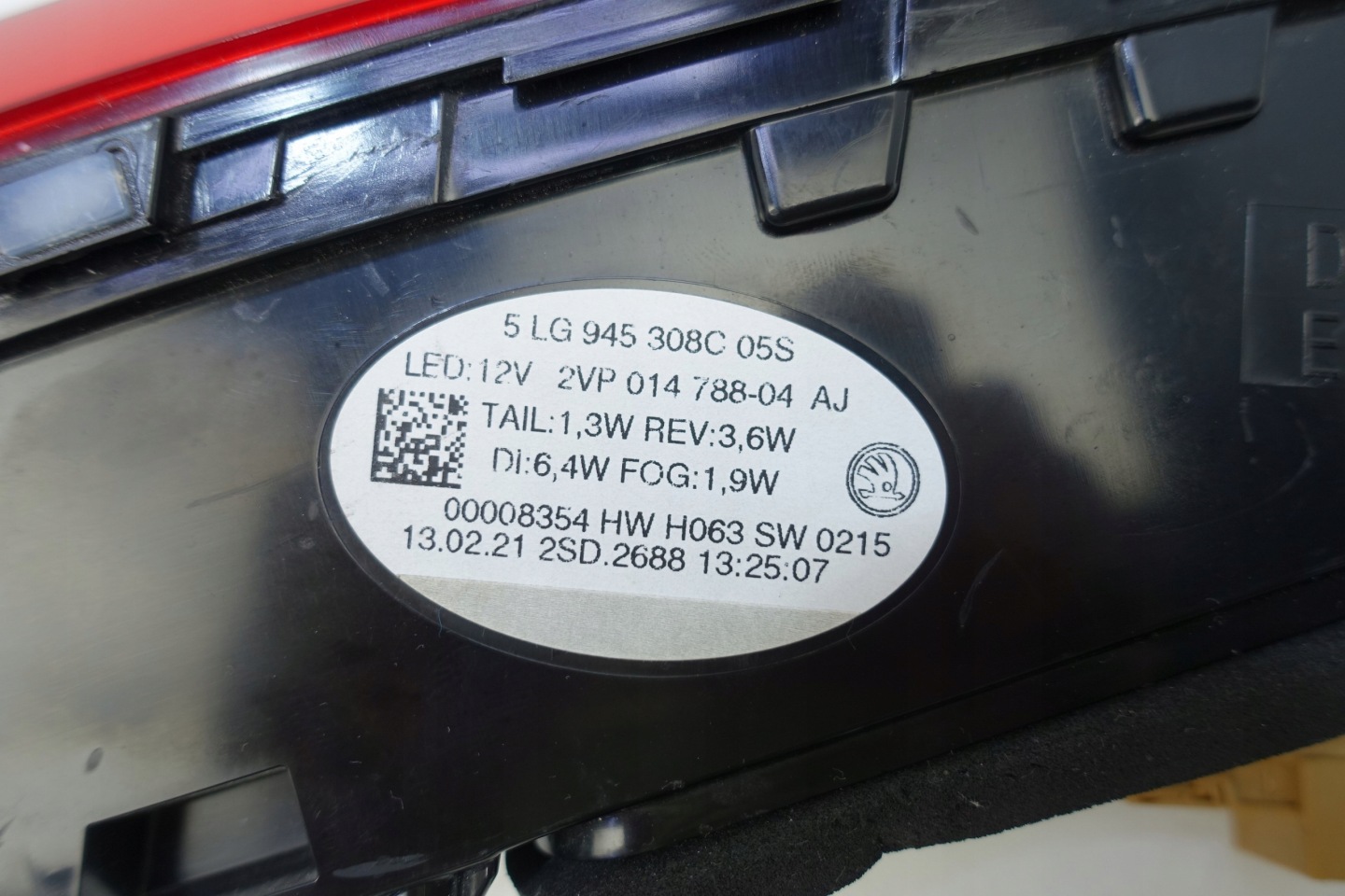 light right rear part right rear SKODA ENYAQ 5LG