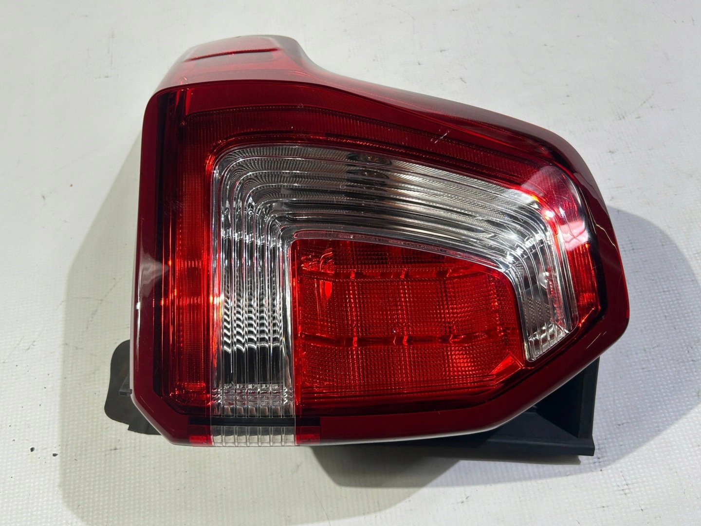 light rear rear part right LED original Ford Explorer V 2016