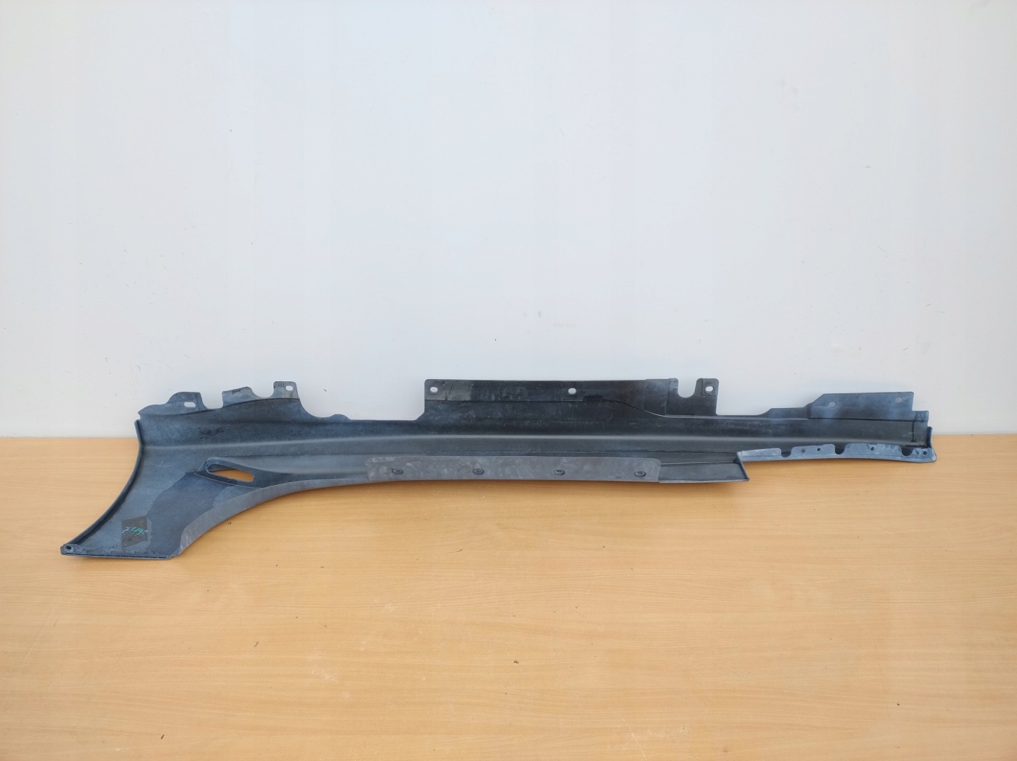 FERRARI CALIFORNIA F149 right moulding threshold threshold