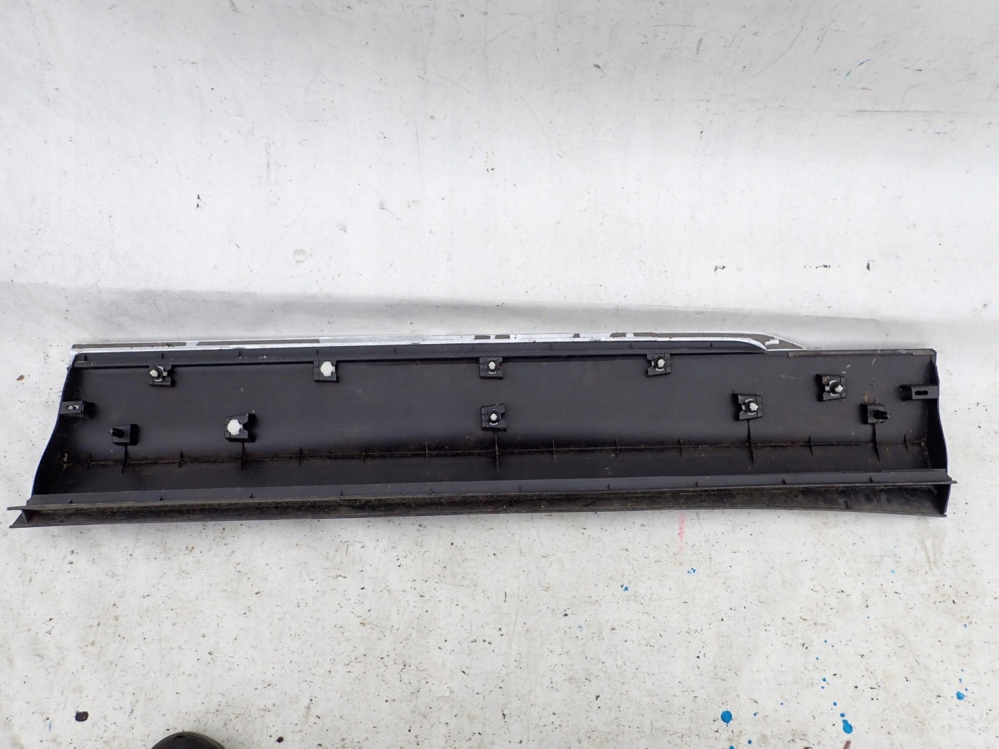 VW TIGUAN II 5NA moulding door left front front
