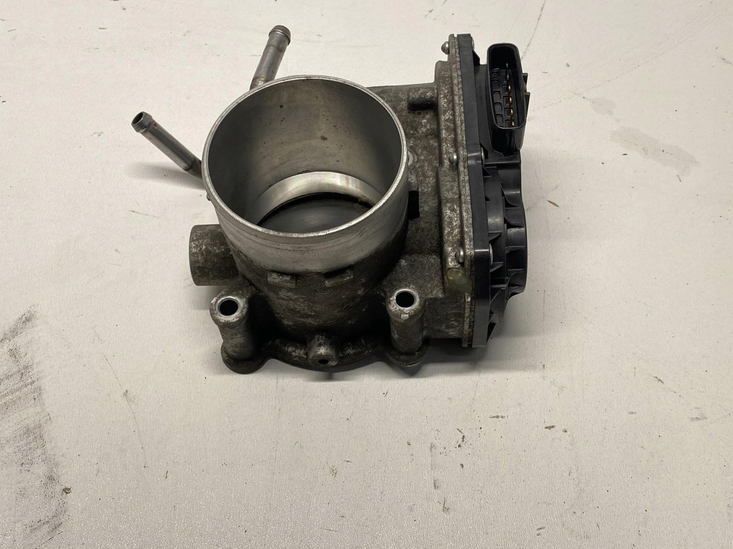 Valvola a farfalla KIA OPTIMA IV 2.0 G4NG HYBRYDA 35100-2E610