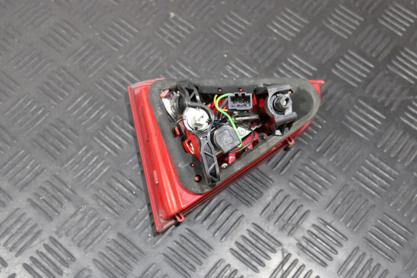 feu du capot coffre LED 8T0945093A AUDI A5 8T0 8F0 CABRIO