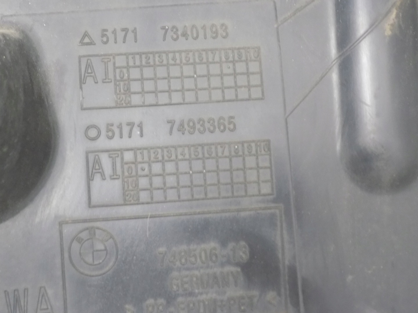 BMW G11 G12 mudguard front left 7340201