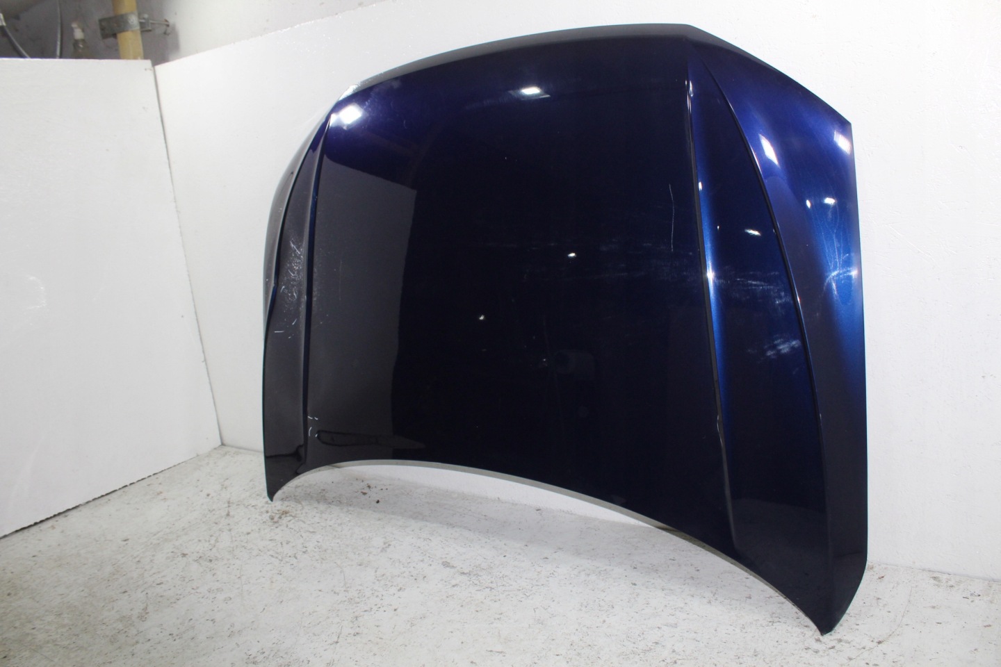 VW T Roc 2GA Cofano