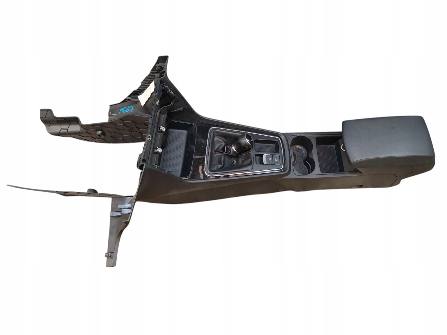 TUNEL central armrest SEAT LEON III LIFT (2016-2020) EUROPA