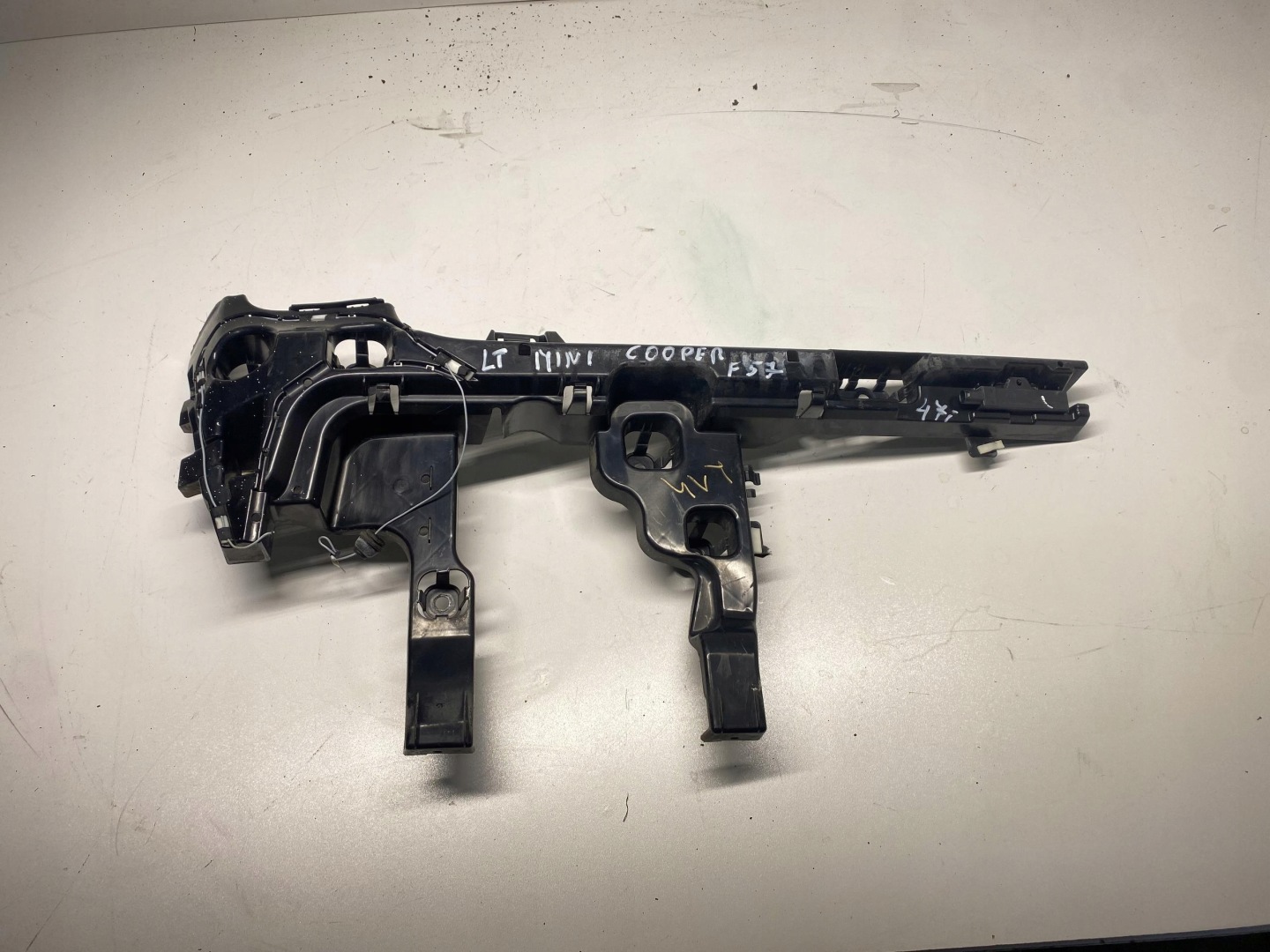 bumper bracket left rear MINI COOPER F57 7432941