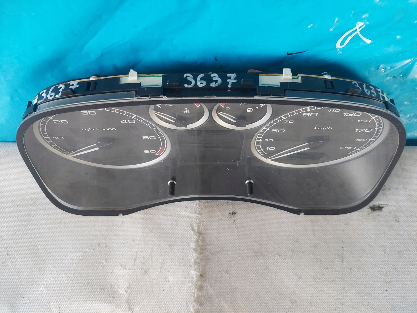 dials clock PEUGEOT 307 2.0 HDI P9651299680