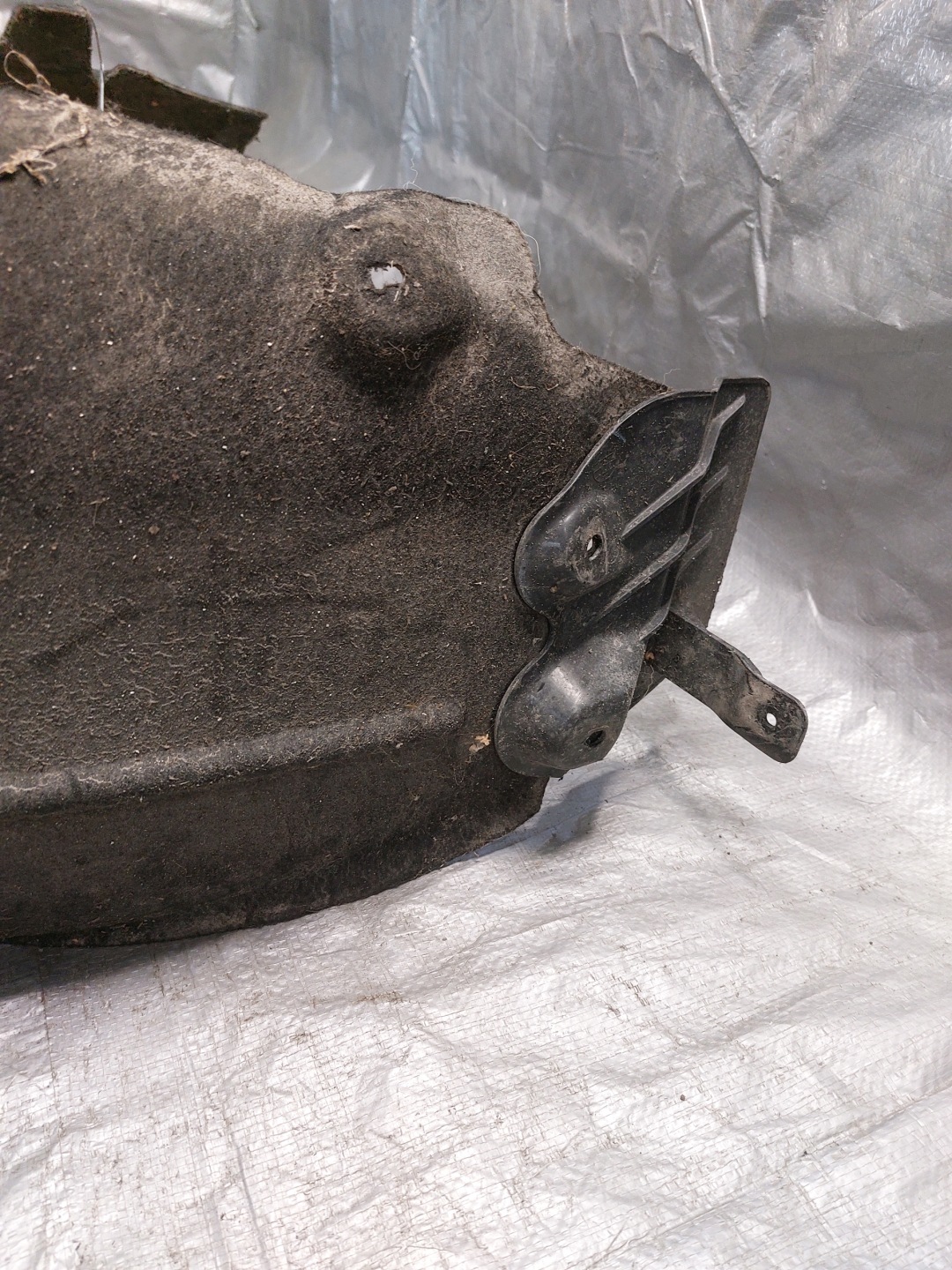 mudguard right rear. SKODA OCTAVIA III KOMBI