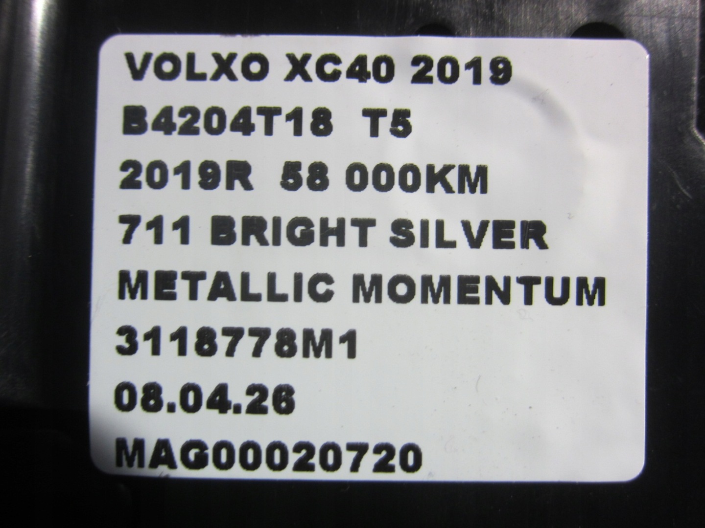 VOLVO XC40 Stromverteiler mit Sicherung XC 40 AKUMULATORA modul Relais 31473877