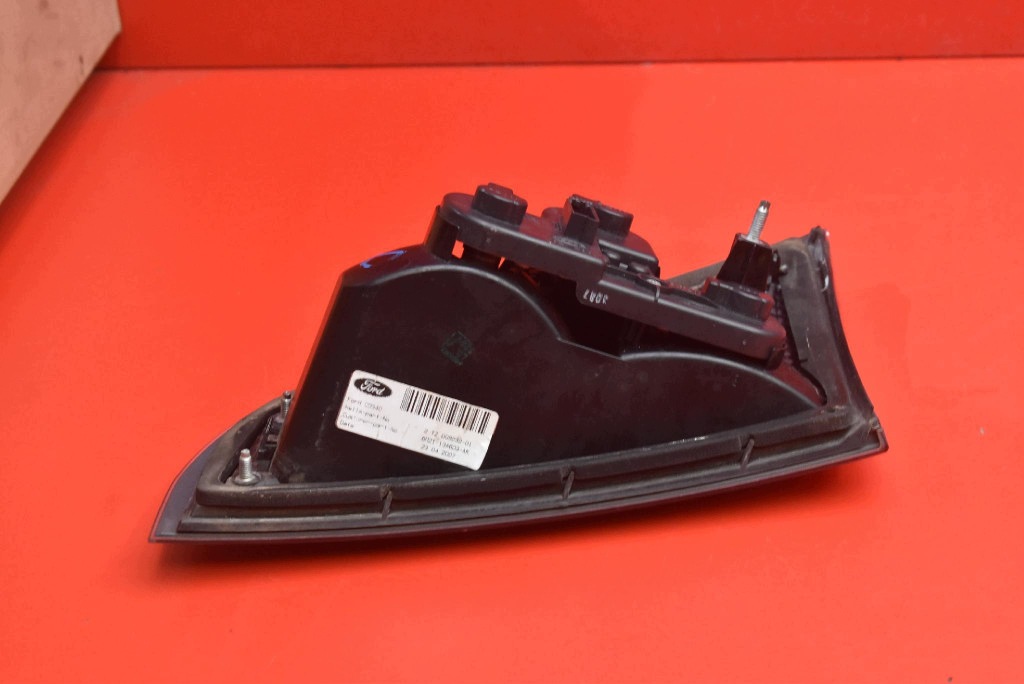 light left rear part rear 6M21-13A603-AK FORD S-MAX MK1 06-10