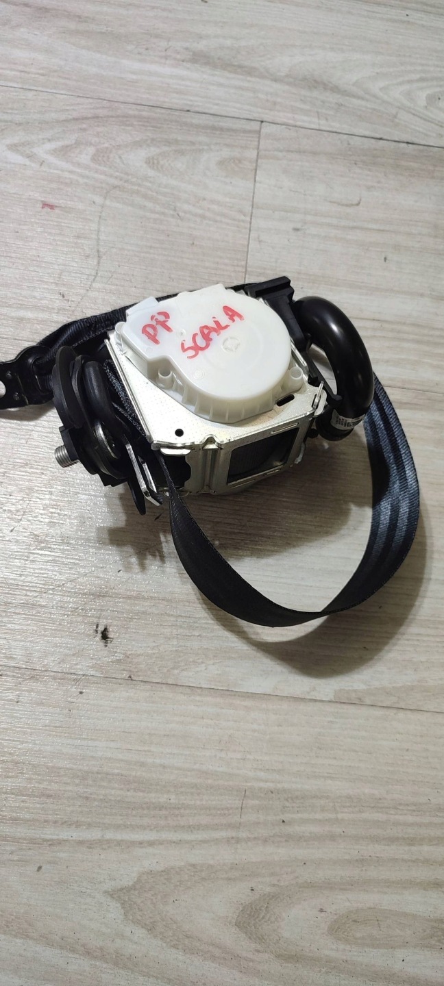front tension belt safety front side right Skoda Scala 654857706A