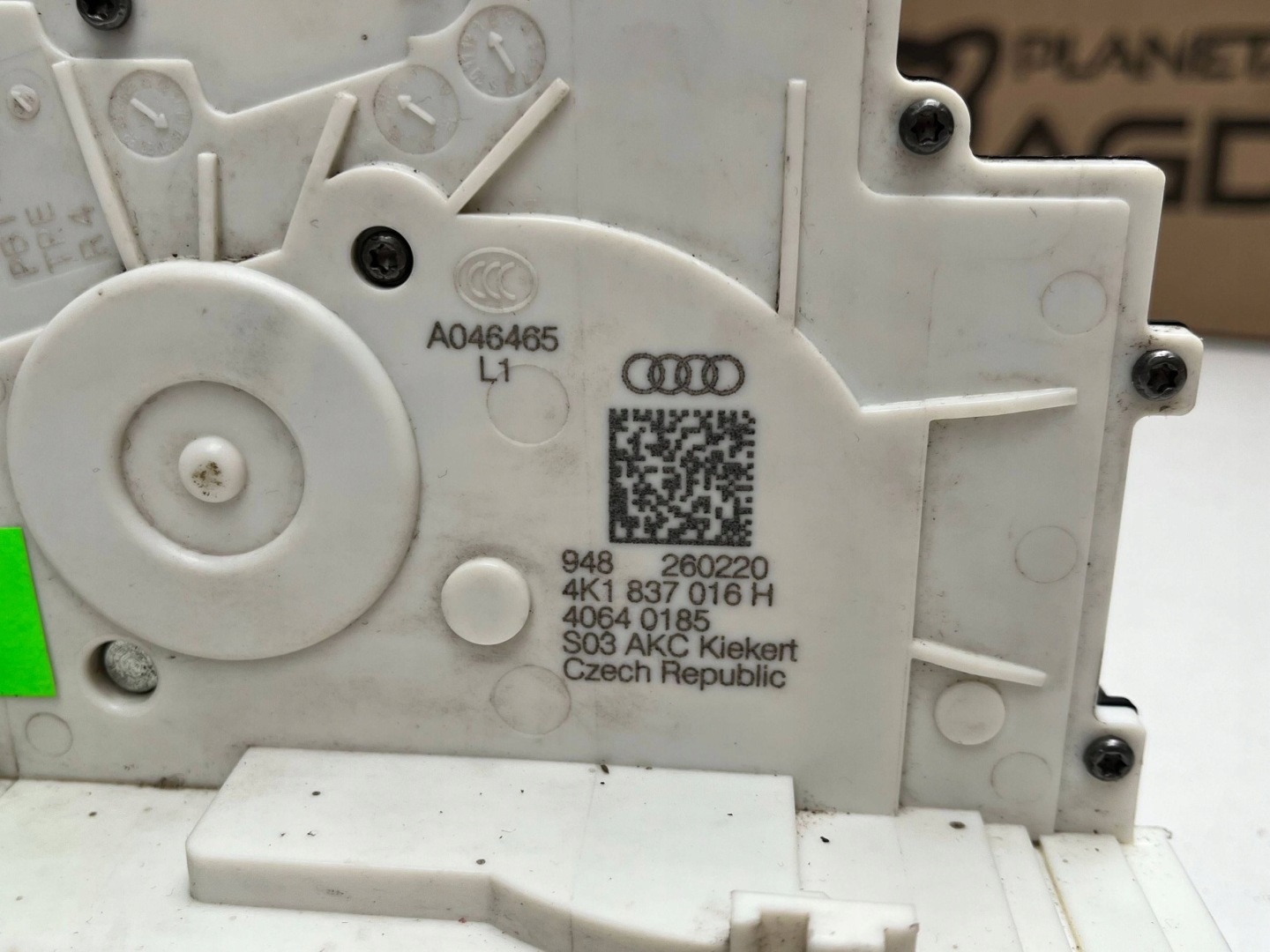 lock door right front Audi A6 A7 Q8 4K1837016H !J